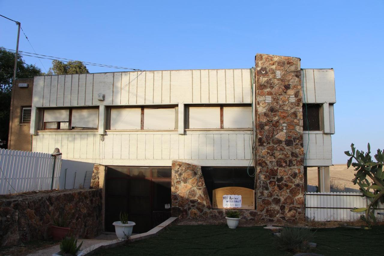 Nof Apartment Arad Exterior photo